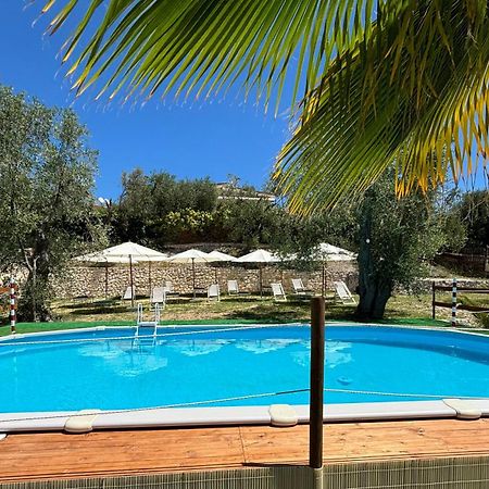 Valle Degli Ulivi B&B ヴィエステ エクステリア 写真