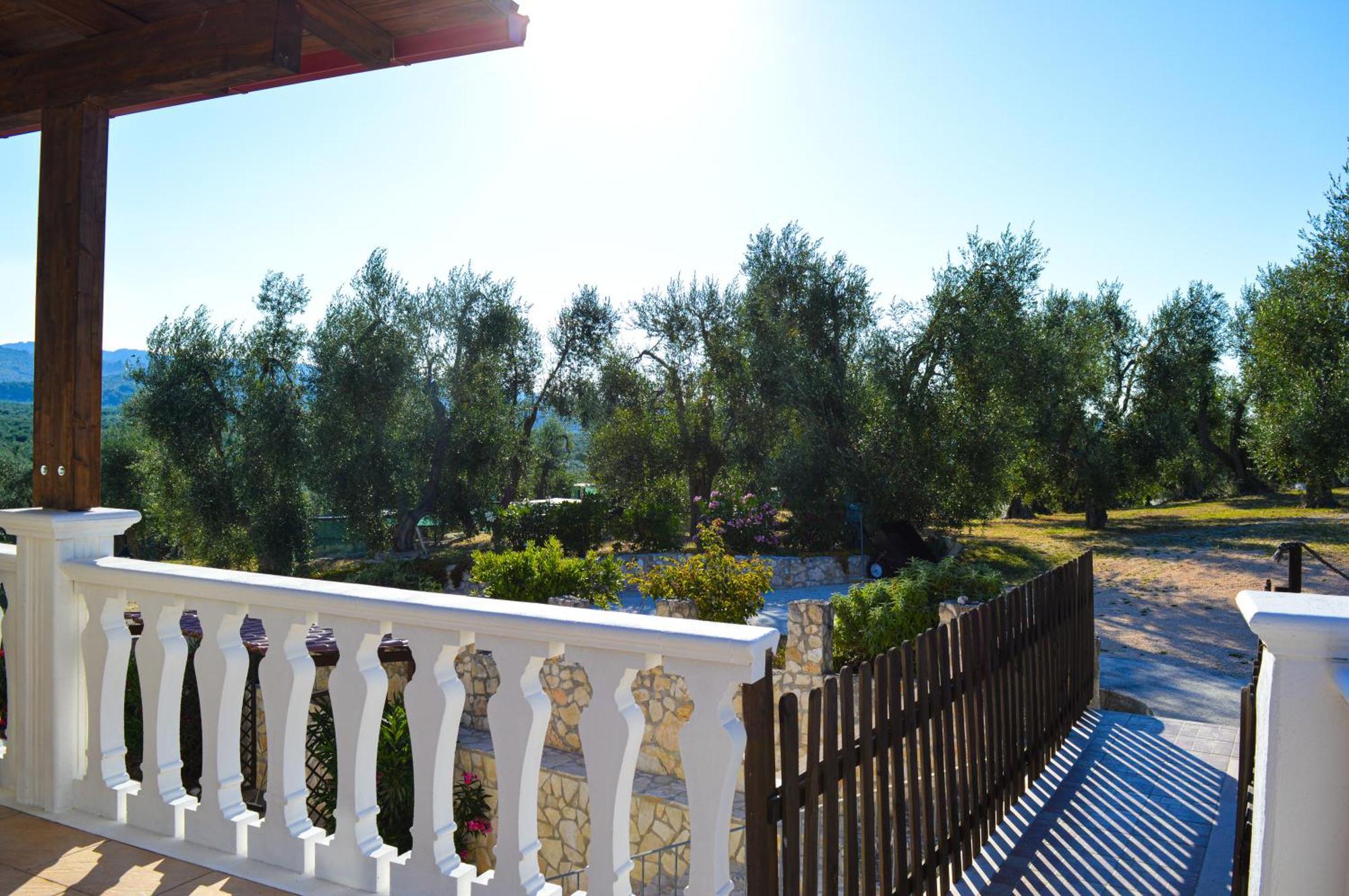 Valle Degli Ulivi B&B ヴィエステ エクステリア 写真